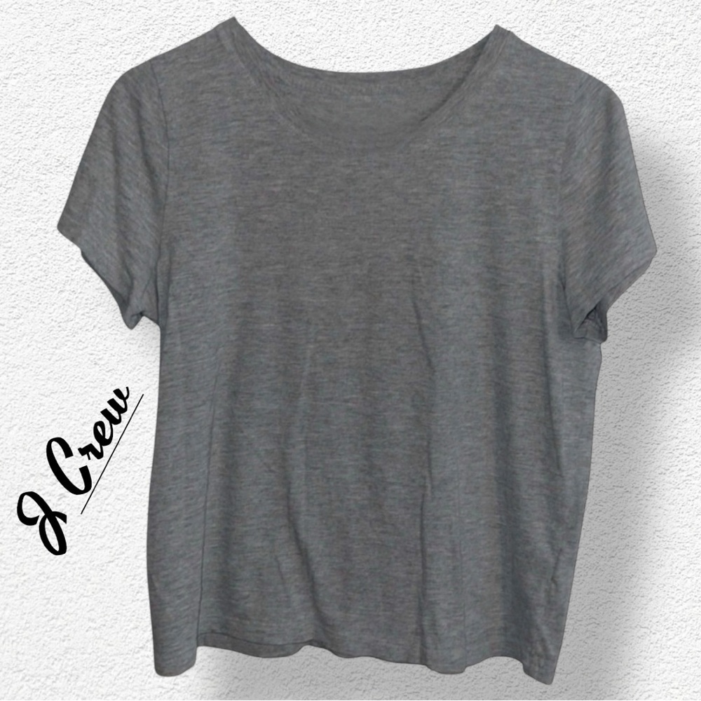 🌺J CREW MERCANTILE BROKEN IN TEE